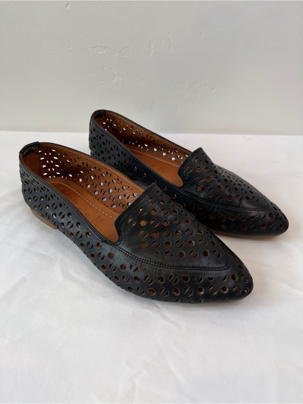 Spring Step Fusaro Black Leather Laser Cut Pointed Toe Loafer Flats Womens EU 38